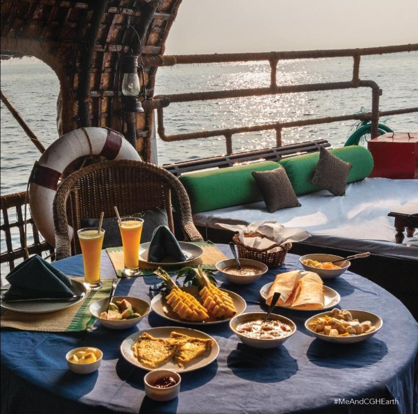 Hotel Spice Coast Cruises - Houseboat, A Cgh Earth Experience Alappuzha Zewnętrze zdjęcie