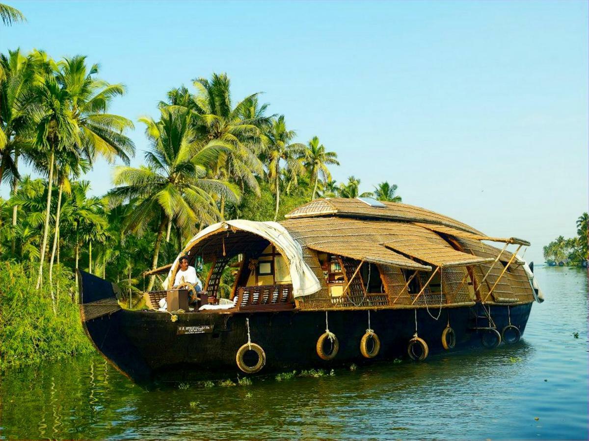 Hotel Spice Coast Cruises - Houseboat, A Cgh Earth Experience Alappuzha Zewnętrze zdjęcie