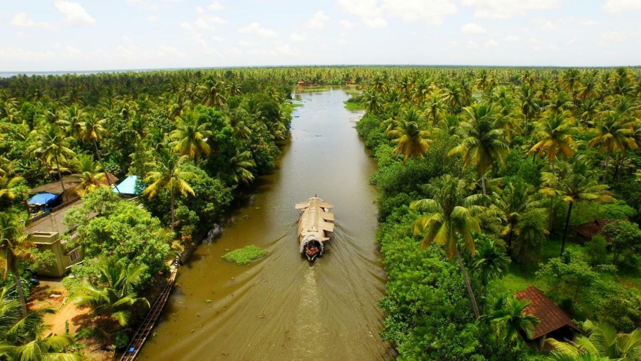 Hotel Spice Coast Cruises - Houseboat, A Cgh Earth Experience Alappuzha Zewnętrze zdjęcie